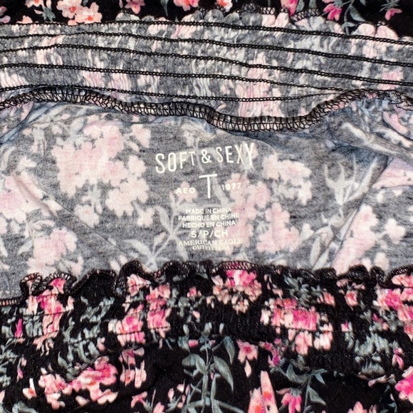 American Eagle shirt!!! - Picture 2 of 2